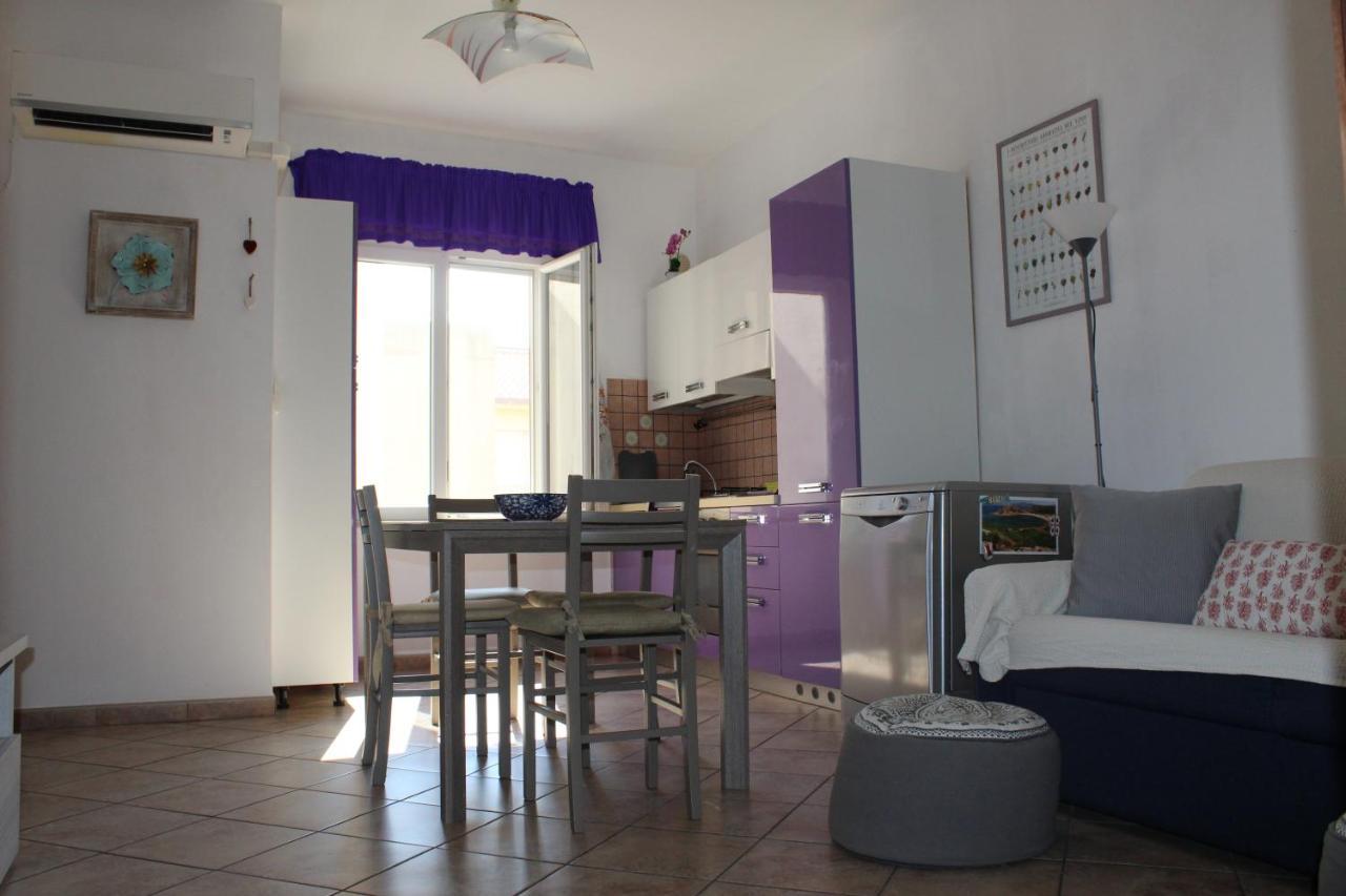 Lovely Sardinia Apartment Porto Torres Exterior foto